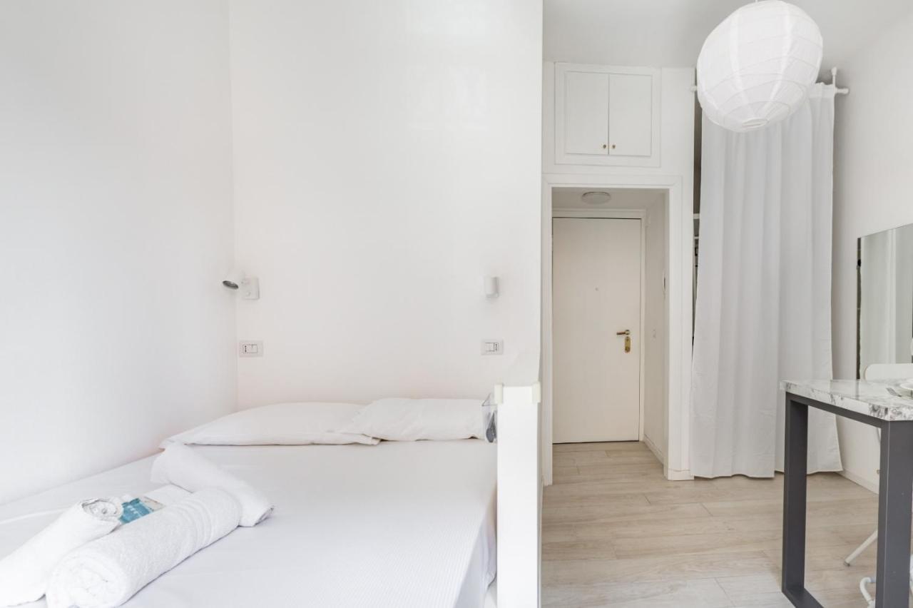 Bright Apt 600Mt From Viale Zara! Милано Екстериор снимка